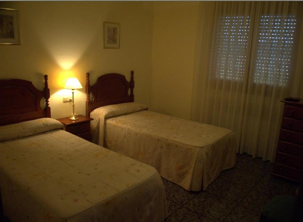 Hostal El Violi カルドナ エクステリア 写真